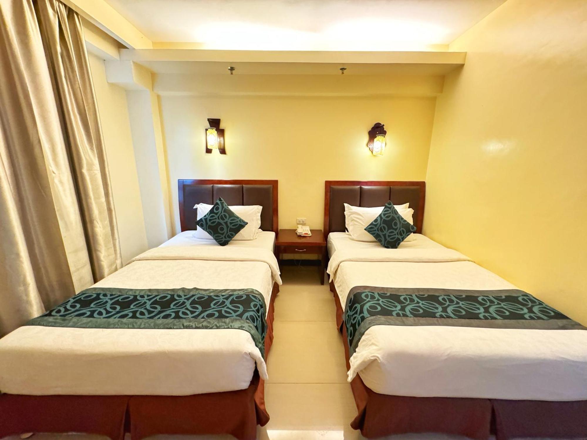 Golden Phoenix Hotel Boracay Manoc-Manoc Екстериор снимка